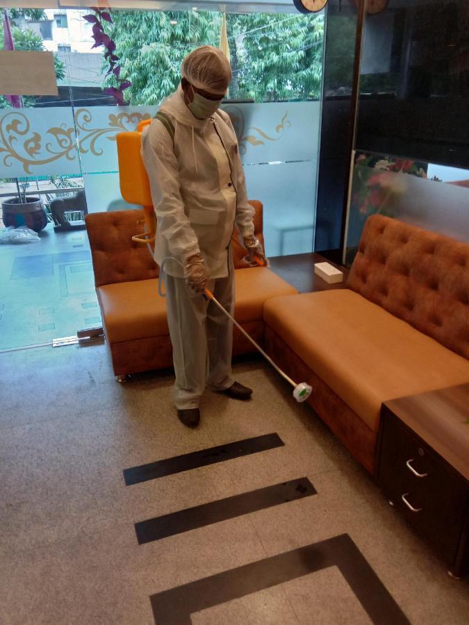 Hotel Shree Vatika Bhopal Bagian luar foto