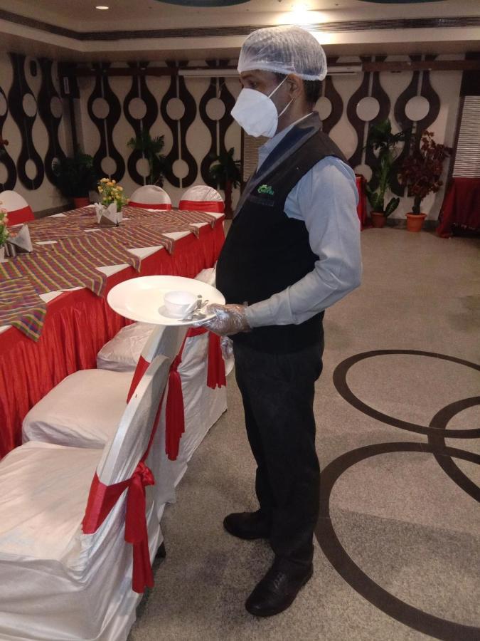 Hotel Shree Vatika Bhopal Bagian luar foto